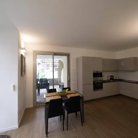 Amazing Brand New 2 Upper Scale With Gym Close To Metro * Милан